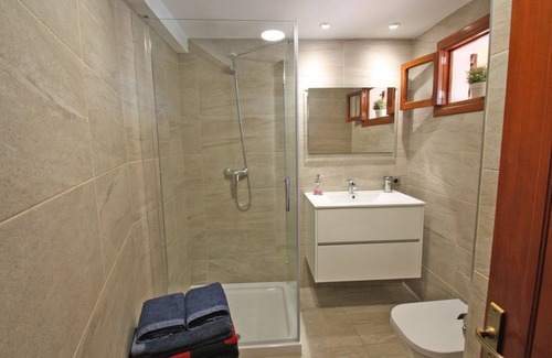 Puerto de Soller Apartamento | Apartamento de vacaciones Marbat con vistas al mar y a la montaña, piscina, Wi-Fi
