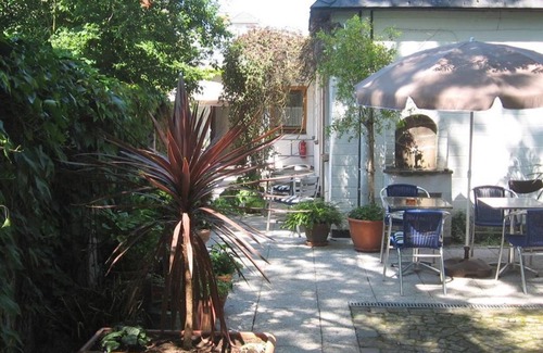 Bad Schwartau Apartamento | Vacation apartment 5 - Old schoolhouse
