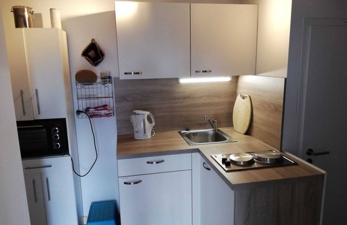 Fladungen Apartamento | Vacation apartment (45sqm) for 2 people with terrace and barbecue area