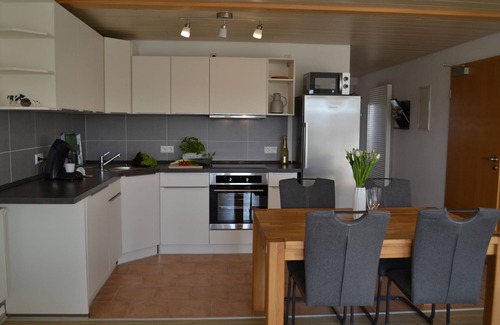 Muensingen Apartamento | Vacation apartment, 80sqm, garden and balcony, 2 bedrooms, max. 4 persons