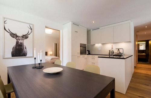 Saas Grund Apartamento | Vacation apartment/apartment for 8 guests with 106m² in Saas-Grund (273165)