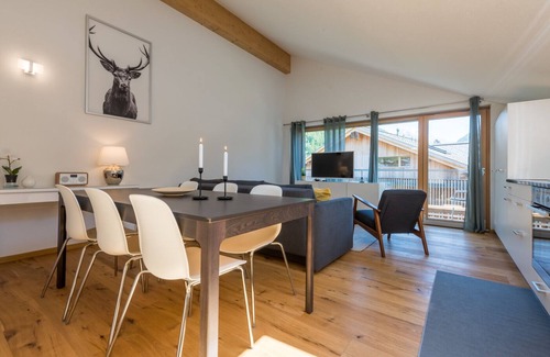 Saas Grund Apartamento | Vacation apartment/apartment for 6 guests with 101m² in Saas-Grund (273166)