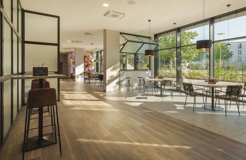 Mitte Apartamento | Vrbo Property