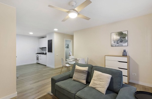 Playa de Arinaga Apartamento | Apartamento de vacaciones 'Apartamento Con Piscina Arinaga' con piscina compartida y Wi-Fi