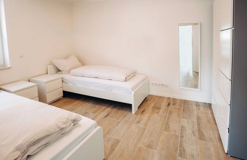 Großdeuben Apartamento | holiday apartment/apt. for 4 guests with 35m² in Böhlen (169050)