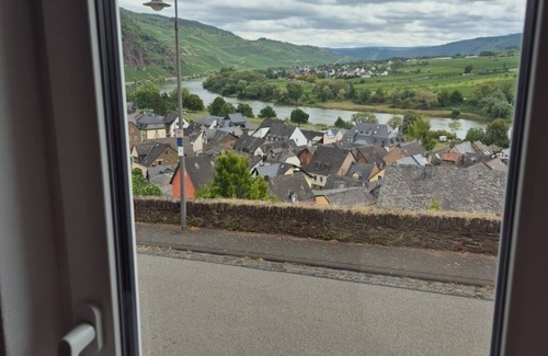 Uerzig Apartamento | Vacation apartment/apartment for 4 guests with 60m² in Ürzig (297673)