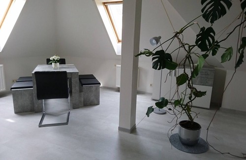 Loebau Apartamento | Vrbo Property
