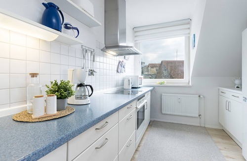 Laboe Apartamento | Vacation apartment/apartment for 4 guests with 84m² in Laboe (294504)