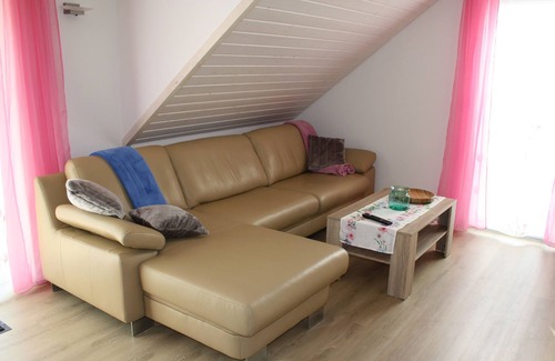 Hechingen Apartamento | Vacation apartment at the foot of Hohenzollern Castle