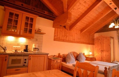 Obervellach Casa | Vacation apartment Goldeck - Almgasthof Himmelbauer