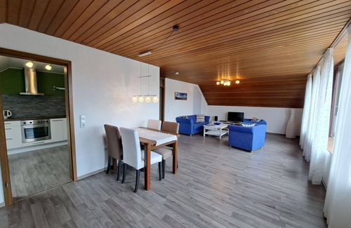 Berg Apartamento | Vacation apartment Berg - 4-bed apartment