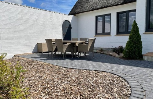 Brodersby Apartamento | Vacation apartment "Burgerwiese" in Brodersby-Burg, 4 persons + 1 dog