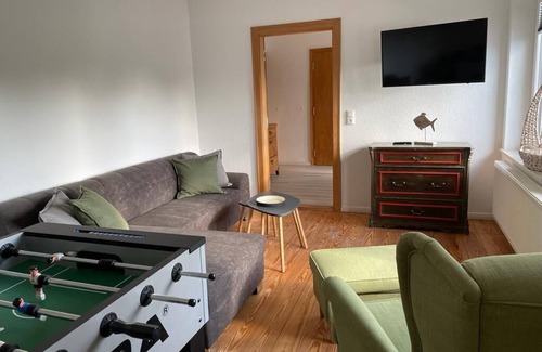 Brodersby Apartamento | Vacation apartment "Burgerwiese" in Brodersby-Burg, 4 persons + 1 dog