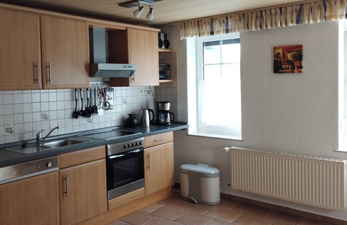 Buttforde Condominio | Vacation apartment close to the North Sea with own entrance, 2 bedrooms, 2 bathrooms, living room, kitchen