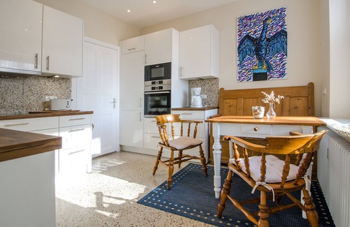 Eckernfoerde Apartamento | Vacation apartment/apartment for 5 guests with 148m² in Eckernförde (160403)