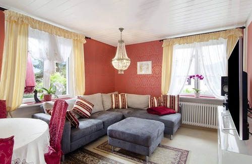 Stockach Apartamento | Apartamento de vacaciones "Flair Orchidee" con balcón, jardín compartido y sauna