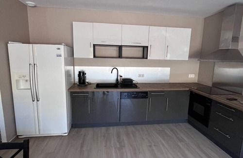 Pietrosella Apartamento | Vacation apartment 5 minutes from Agosta beach