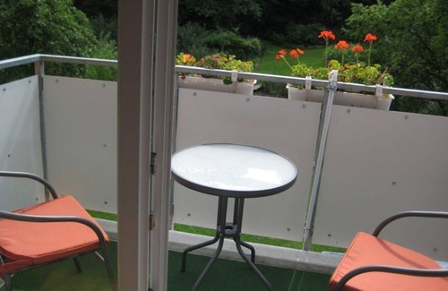 Gaarden-Sud - Kronsburg Apartamento | Vacation apartment Grünes Herz - Apartment Grünes Herz, shower and bathtub