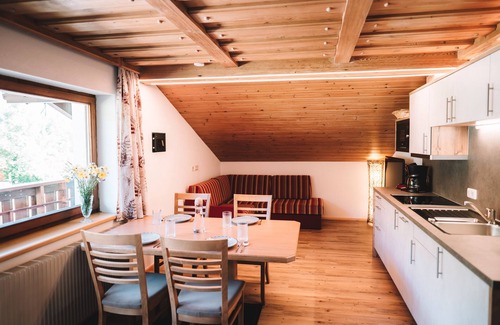 Bach Apartamento | Apartment Jöchelspitze for 2-6 people with 2 bedrooms