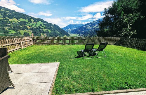 Hainzenberg Apartamento | Vacation apartment Klocker family