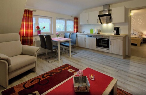 Untermunstertal Apartamento | Vacation apartment Panoramablick in Haus Bergblick
