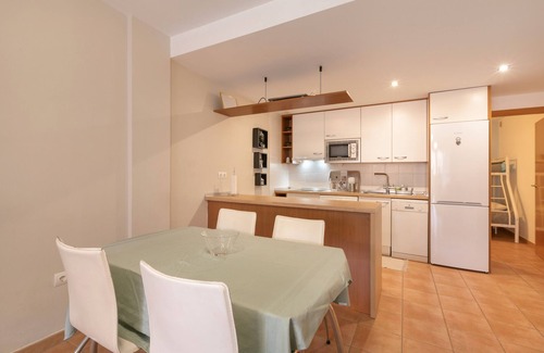 Costa Adeje Apartamento | Apartamento de vacaciones 'Paradise Beach Bay' con piscina compartida, Wi-Fi y aire acondicionado