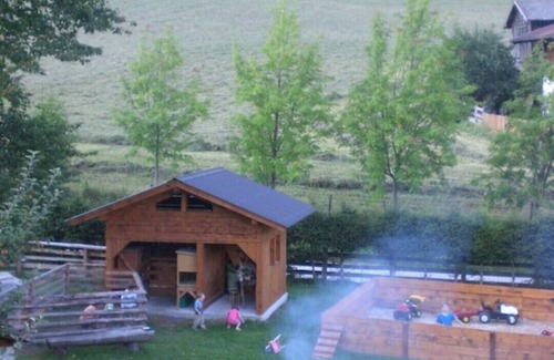 Dorfgastein Apartamento | Vacation apartment 'Sonnenblumenfeld', organic farm Moarbauer, Gastein Valley