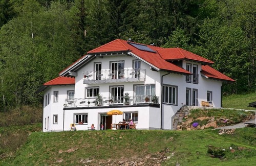 Neuschoenau Apartamento | Vacation apartment with 2 bedrooms incl. WLAN