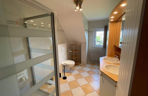 De Haan Apartamento | Vacation apartment with garden 1.5 km from the sea.