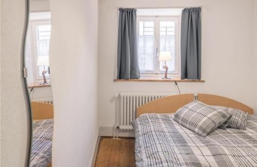 Busserach Apartamento | Vacation apartment with batAppartement de vacances avec sanitaires et cuisinehroom and kitchen