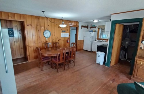 Sears Cabaña | De vacaciones en Big Lake