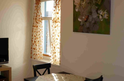 Ringen Apartamento | Vacation between fruit, wine and forest