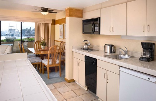 Ventura Condominio | Año nuevo, diciembre de 2019, costa de California, puerto Ventura, océano Pacífico.