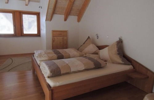 Schweigen-Rechtenbach Cama Y Desayuno | Vacation apartment II, shower and bath, WC, non-smoking - vacation apartment/guest house