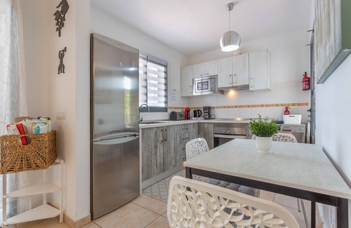 Playa Blanca Villa | Vacation 'Ernesto' with Mountain View, Private Pool and Wi-Fi