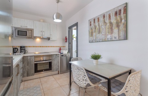 Playa Blanca Villa | Vacation 'Ernesto' with Mountain View, Private Pool and Wi-Fi