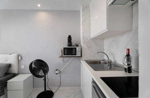 El Madronal Apartamento | Apartamento de vacaciones 'Las Americas Evening Escape' con vistas al mar, piscina privada y Wi-Fi