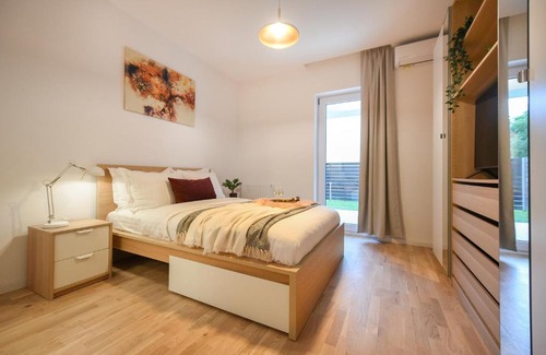 Sector 1 Apartamento | VACATION FEEL - 2BR Apartment with Terrace & Private Parking in Baneasa