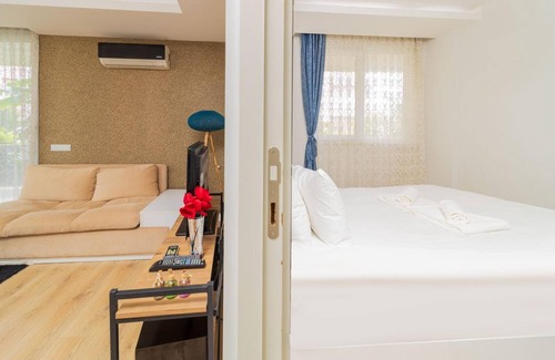 Antalya City Centre Apartamento | Vacation Flat w Balcony 15 min to Beach in Antalya