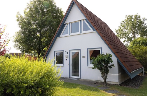 Dorumer Neufeld Casa | Vacation home Westertill 33, lovingly furnished and close to the beach.