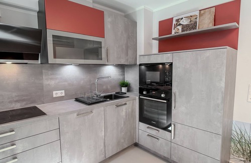 Schillig Apartamento | "Vacation happiness by the sea - your vacation apartment Strandkörbchen Nr.3 with dog