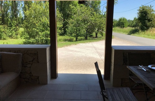 Villeneuve-de-Duras Casa | Casa de vacaciones "La Petite Maison" en la Viña