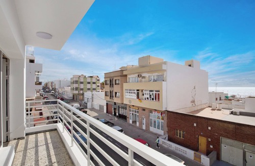 Puerto del Rosario Casa | Casa de vacaciones 'Mela' con balcón y Wi-Fi