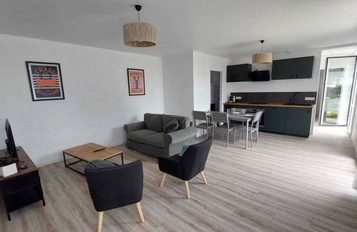 Penmarch Casa | Vacation home 200 m from the sea KÉRITY PENMARCH full foot quiet bright