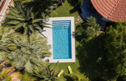 Gallina Casa | CASA DE VACACIONES A 300 MT. DESDE EL MAR DE ARENA DE ORO FINO CON PISCINA PRIVADA