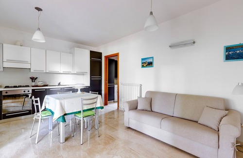 Narbolia Casa | Casa de vacaciones "Antonella Sul Golf" con piscina compartida, terraza privada y Wi-Fi