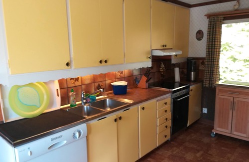 Nossemark Casa | Casa en Stora Le para 4-5 personas. solo a unos 150 m del lago