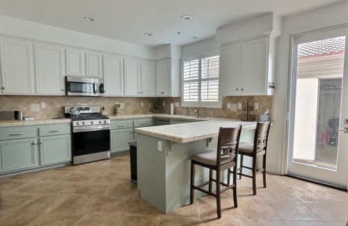 Channel Islands Casa | Vacation home at Westport at Mandalay Bay 1
