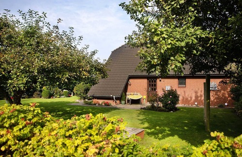 Friedrichskoog-Spitze Casa | Casa Ulrich con jardín vallado y sauna - Ferienhaus Ulrich