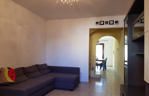 Tufillo Casa | Holiday house 'Casa Peperita' with garden and terrace